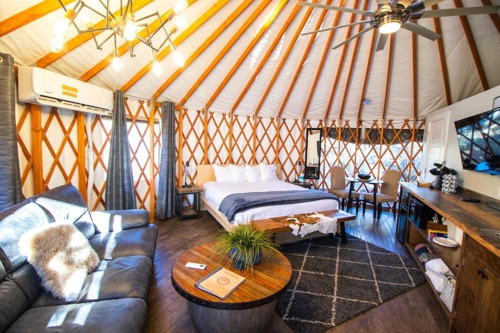 Escalante Yurts - Luxury Lodging Exterior foto